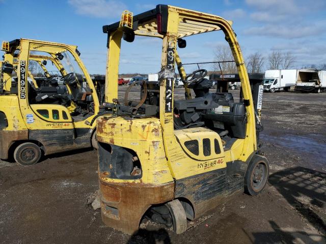 F187V16026H - 2010 HYST FORKLIFT YELLOW photo 4