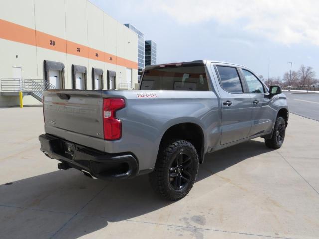 3GCPYFED0KG141560 - 2019 CHEVROLET SILVERADO K1500 LT TRAIL BOSS SILVER photo 3