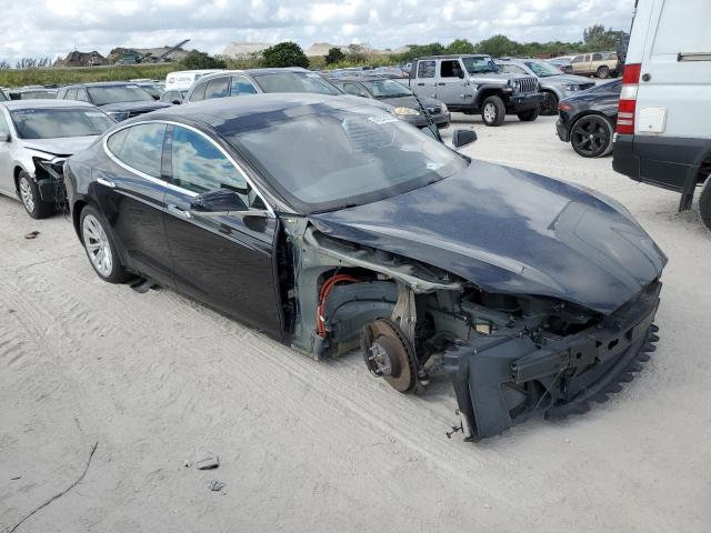 5YJSA1E24GF167494 - 2016 TESLA MODEL S Սև լուսանկար 4