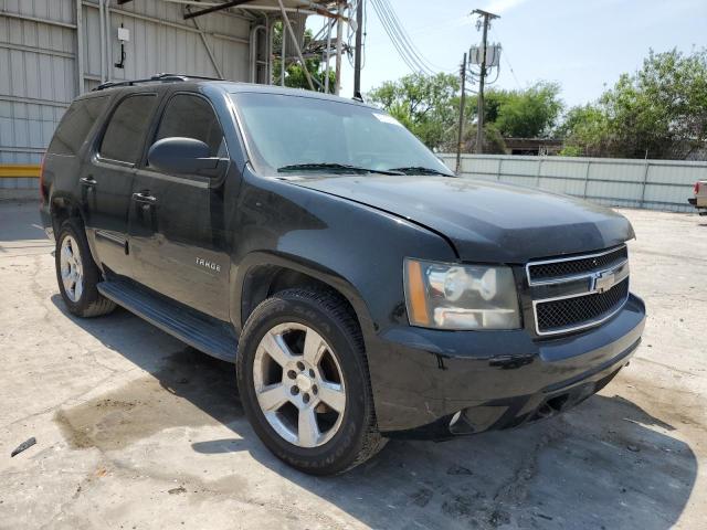 1GNSCAE04BR297116 - 2011 CHEVROLET TAHOE C1500  LS BLACK photo 4