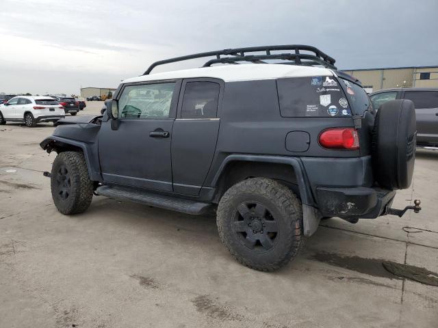 JTEZU11F470005213 - 2007 TOYOTA FJ CRUISER TWO TONE photo 2