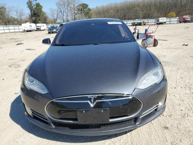 5YJSA1E26FF111667 - 2015 TESLA MODEL S GRAY photo 5