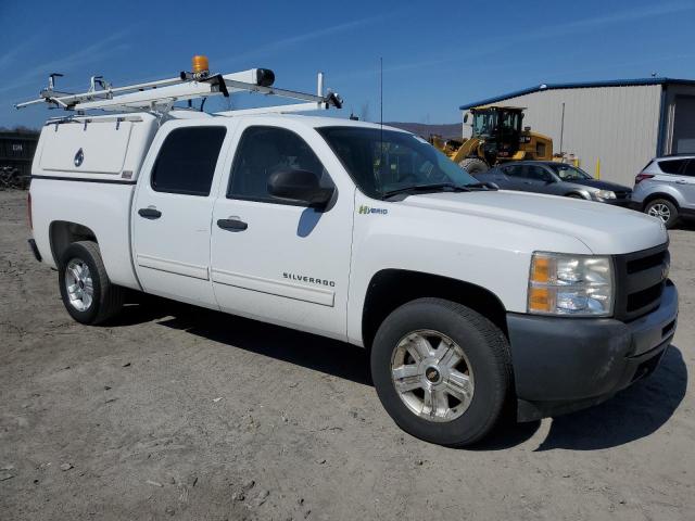 3GCXCUEJ3AG283201 - 2010 CHEVROLET SILVERADO C1500 HYBRID WHITE photo 4