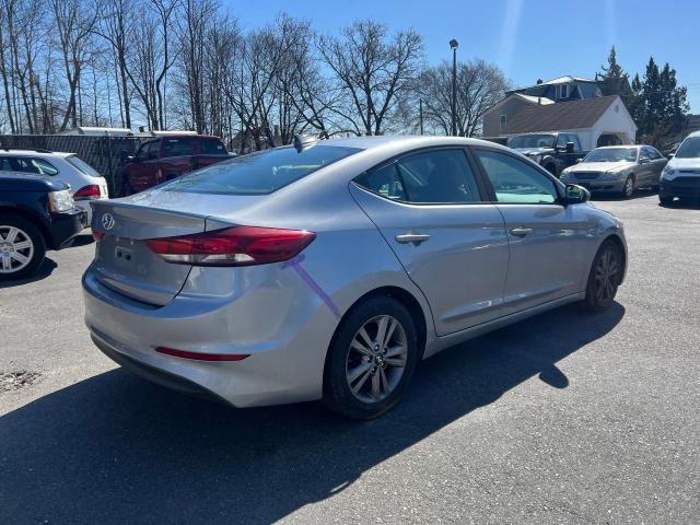 5NPD84LF1HH094003 - 2017 HYUNDAI ELANTRA SE SILVER photo 4