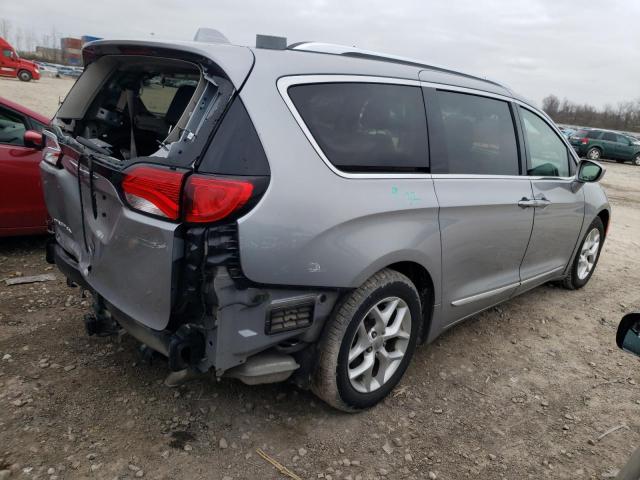 2C4RC1EG2JR203800 - 2018 CHRYSLER PACIFICA TOURING L PLUS SILVER photo 3