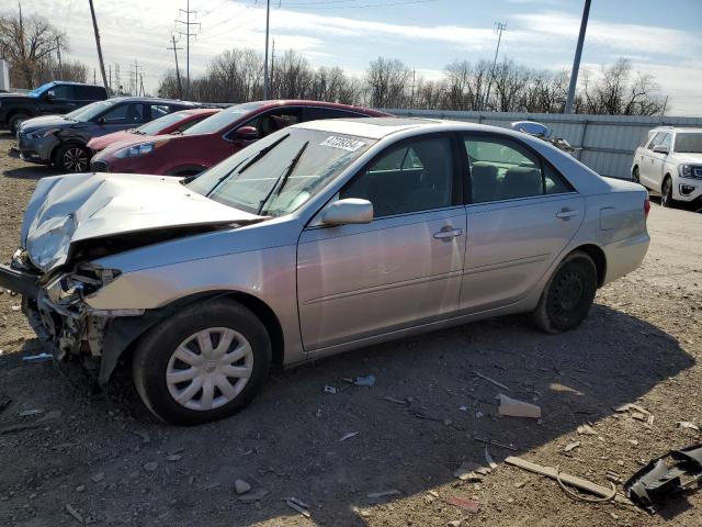 4T1BE32K05U049642 - 2005 TOYOTA CAMRY LE SILVER photo 1