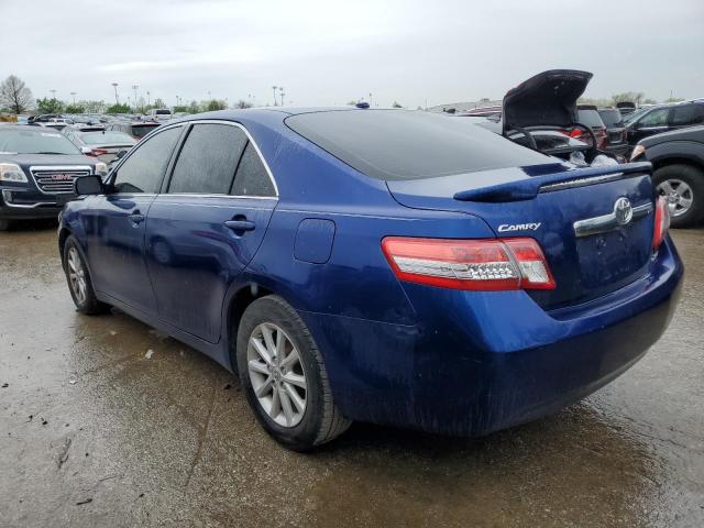 4T4BF3EK5BR111904 - 2011 TOYOTA CAMRY BASE BLUE photo 2