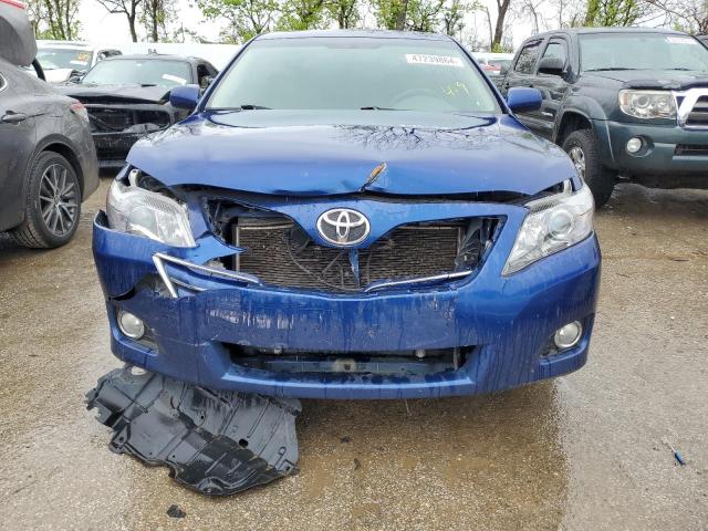 4T4BF3EK5BR111904 - 2011 TOYOTA CAMRY BASE BLUE photo 5