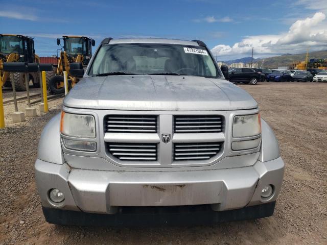 1D4PT4GK4BW600642 - 2011 DODGE NITRO HEAT SILVER photo 5