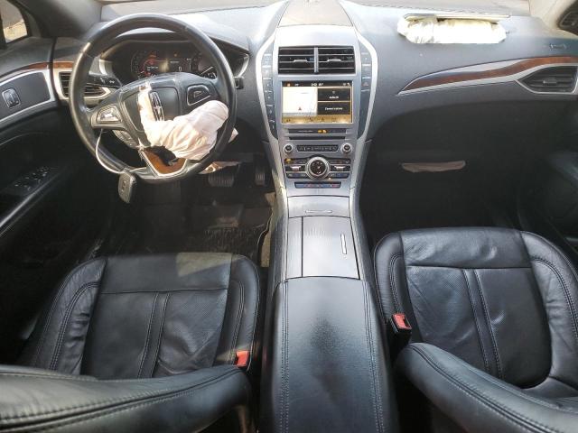 3LN6L5FC8HR611319 - 2017 LINCOLN MKZ RESERVE შავი ფოტო 8