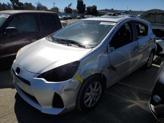 JTDKDTB3XD1040933 - 2013 TOYOTA PRIUS C SILVER photo 1