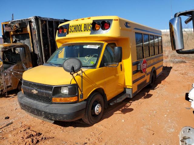 1GB3G3BGXC1103725 - 2012 CHEVROLET EXPRESS G3 YELLOW photo 2