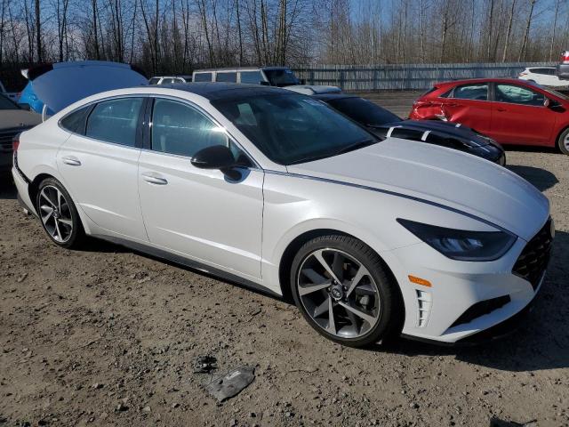 5NPEJ4J22MH069582 - 2021 HYUNDAI SONATA SEL PLUS WHITE photo 4