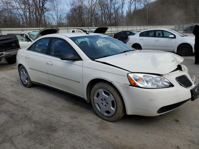 1G2ZF57B084254469 - 2008 PONTIAC G6 VALUE LEADER WHITE photo 4