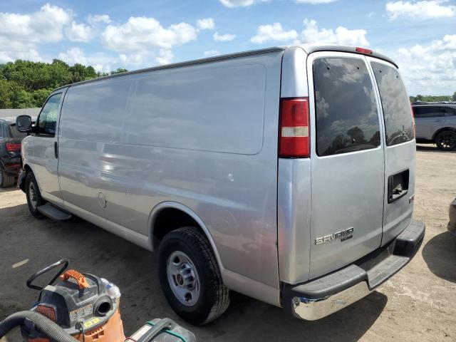 1GTW7GCG7C1179241 - 2012 GMC SAVANA G2500 SILVER photo 2