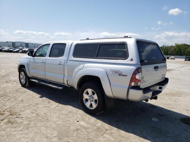 5TFKU4HN7DX003396 - 2013 TOYOTA TACOMA DOUBLE CAB PRERUNNER LONG BED SILVER photo 2