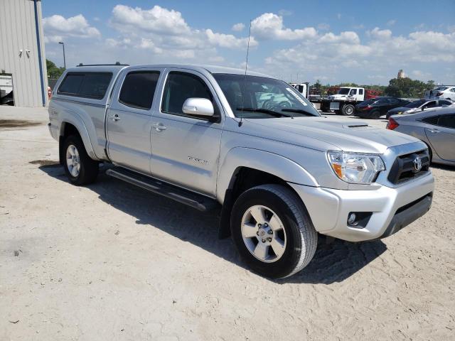 5TFKU4HN7DX003396 - 2013 TOYOTA TACOMA DOUBLE CAB PRERUNNER LONG BED SILVER photo 4