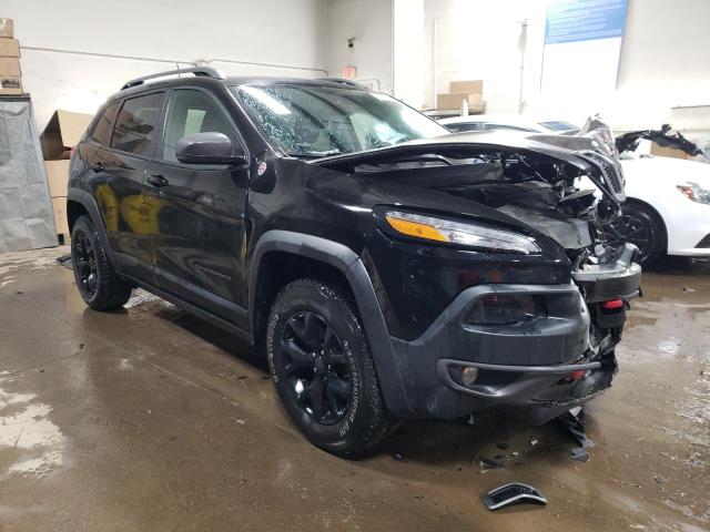 1C4PJMBS9HW505416 - 2017 JEEP CHEROKEE TRAILHAWK შავი ფოტო 4