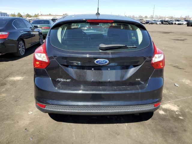 1FAHP3K25CL419484 - 2012 FORD FOCUS SE BLACK photo 6