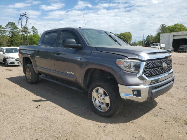 5TFDW5F18JX719728 - 2018 TOYOTA TUNDRA CREWMAX SR5 GRAY photo 4