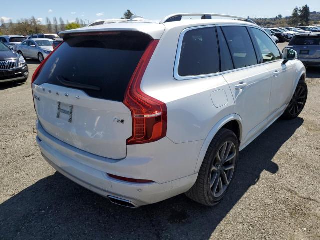 YV4A22PK7K1432936 - 2019 VOLVO XC90 T6 MOMENTUM WHITE photo 3