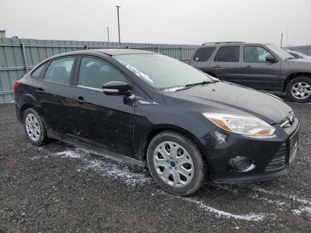 1FADP3F25DL315863 - 2013 FORD FOCUS SE BLACK photo 4