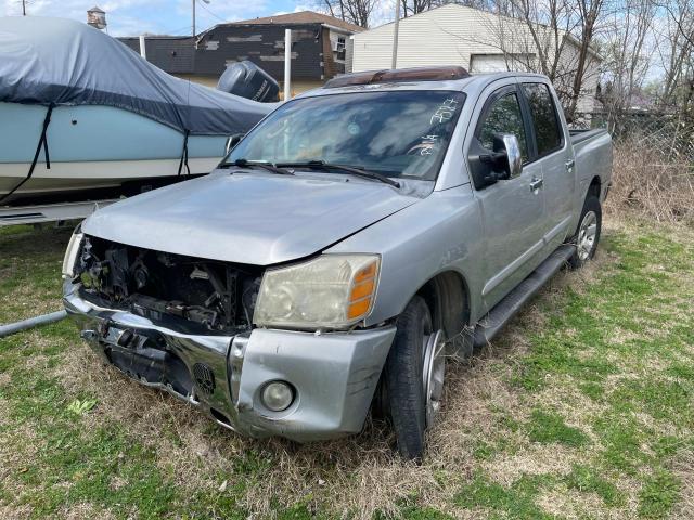 1N6AA07AX4N547587 - 2004 NISSAN TITAN XE GRAY photo 2