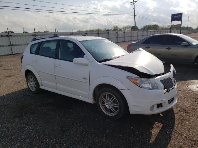 5Y2SL658X7Z421893 - 2007 PONTIAC VIBE WHITE photo 4