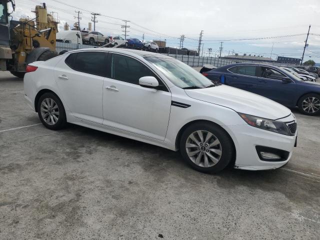 5XXGR4A60DG178851 - 2013 KIA OPTIMA SX WHITE photo 4