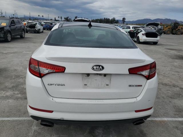 5XXGR4A60DG178851 - 2013 KIA OPTIMA SX WHITE photo 6