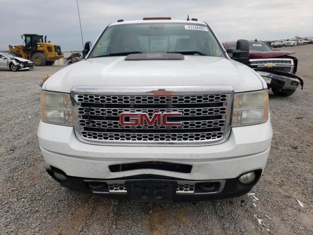 1GT426C87CF137390 - 2012 GMC SIERRA K3500 DENALI WHITE photo 5