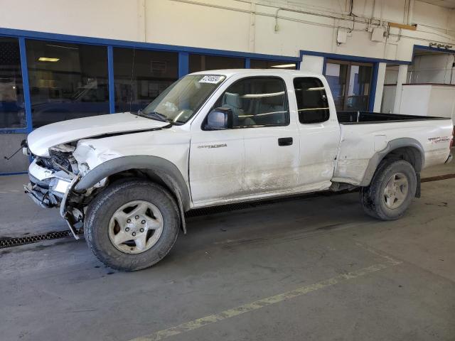 2002 TOYOTA TACOMA XTRACAB, 