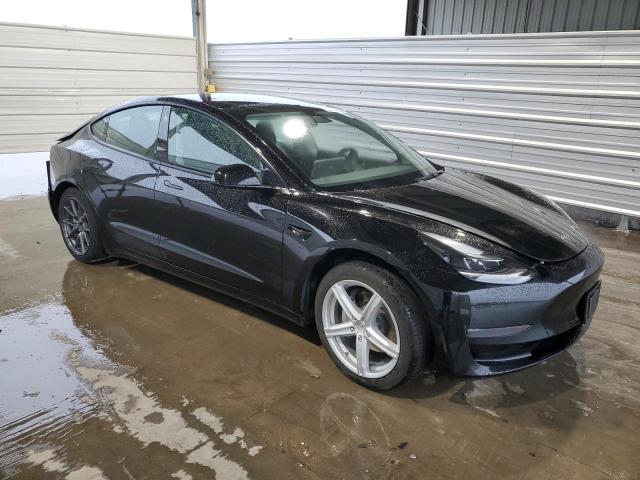 5YJ3E1EB6NF290395 - 2022 TESLA MODEL 3 BLACK photo 4