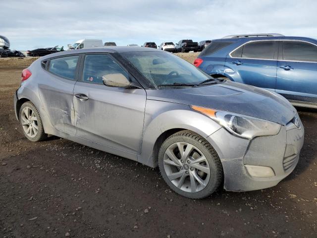 KMHTC6AD9HU304419 - 2017 HYUNDAI VELOSTER GRAY photo 4