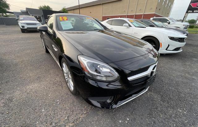 WDDPK3JA3KF164365 - 2019 MERCEDES-BENZ SLC 300 BLACK photo 1