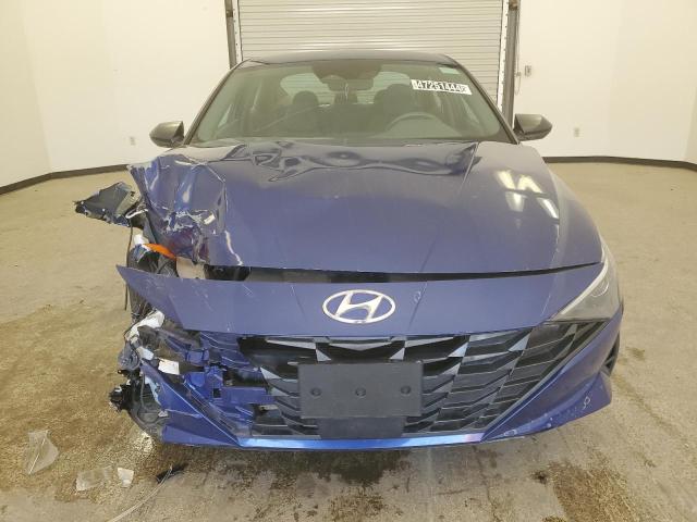 5NPLS4AG6MH035158 - 2021 HYUNDAI ELANTRA SEL BLUE photo 5