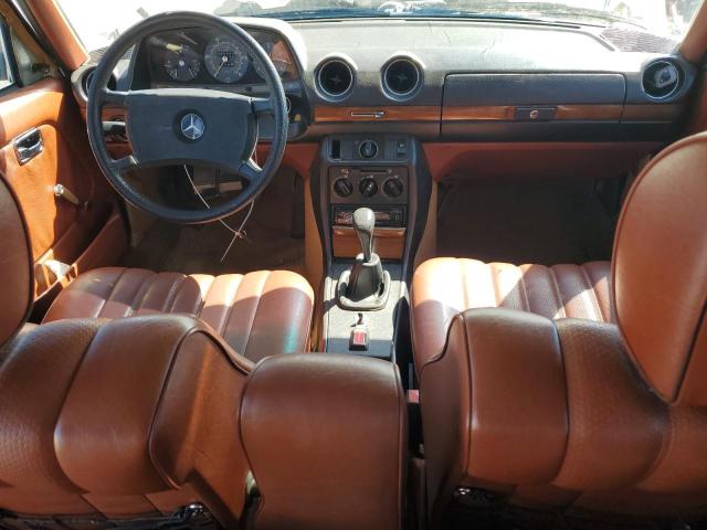 12312310174045 - 1980 MERCEDES-BENZ 240 BEIGE photo 8