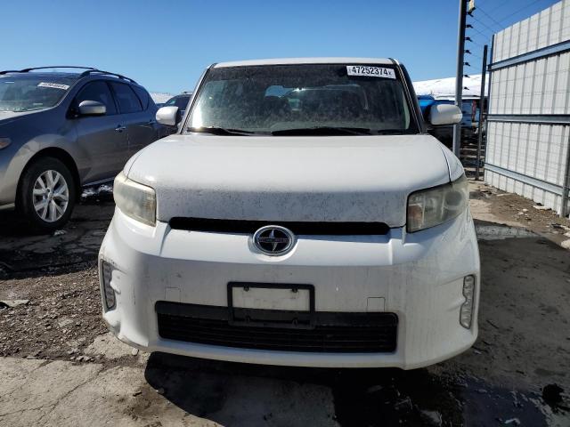 JTLZE4FE5EJ065368 - 2014 TOYOTA SCION XB Beyaz fotoğraf 5