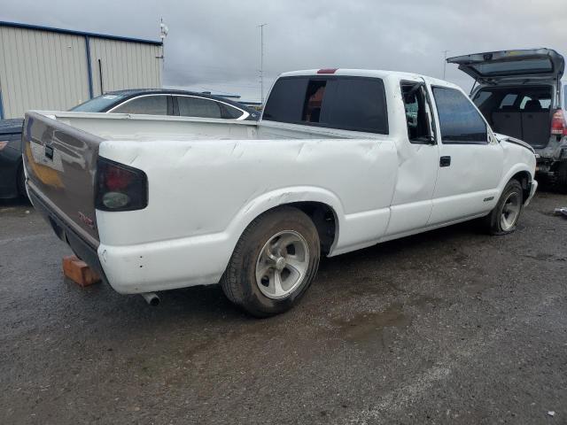 1GCCS1947T8211429 - 1996 CHEVROLET S TRUCK S10 WHITE photo 3