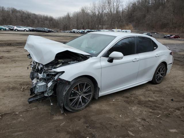 4T1G11AK7PU135153 - 2023 TOYOTA CAMRY SE NIGHT SHADE SILVER photo 1