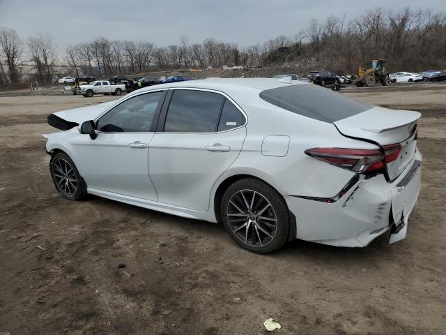 4T1G11AK7PU135153 - 2023 TOYOTA CAMRY SE NIGHT SHADE SILVER photo 2