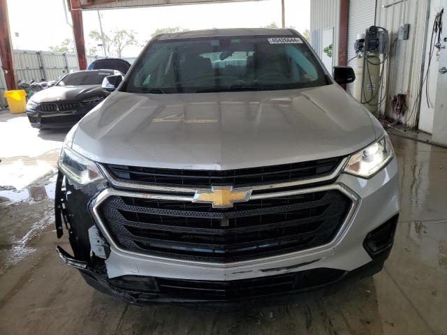 1GNERFKW4KJ278873 - 2019 CHEVROLET TRAVERSE LS SILVER photo 5