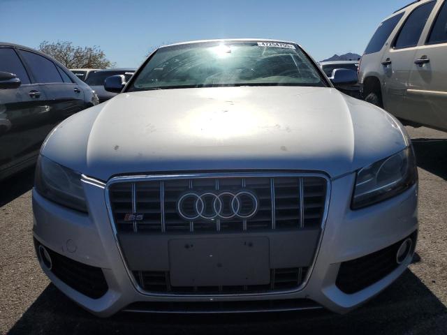 WAUVVAFR3BA010079 - 2011 AUDI S5 PRESTIGE SILVER photo 5