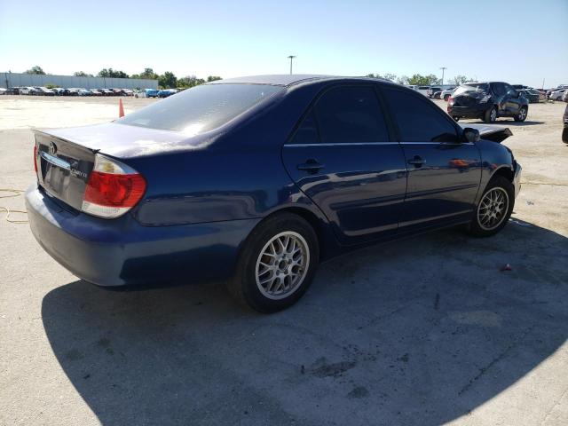 4T1BE32K05U384755 - 2005 TOYOTA CAMRY LE BLUE photo 3
