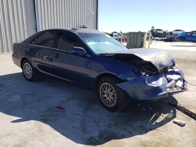 4T1BE32K05U384755 - 2005 TOYOTA CAMRY LE BLUE photo 4