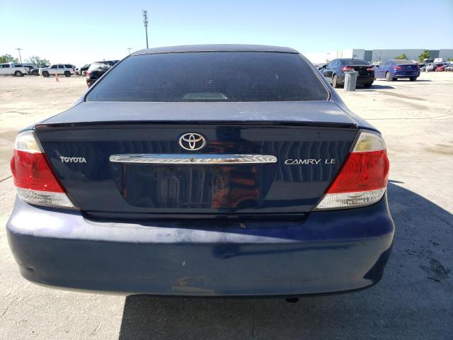 4T1BE32K05U384755 - 2005 TOYOTA CAMRY LE BLUE photo 6