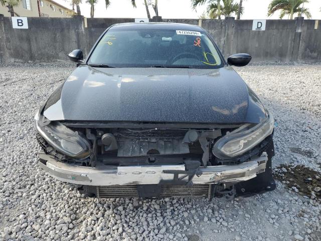 1HGCV1F12JA161029 - 2018 HONDA ACCORD LX CHARCOAL photo 5