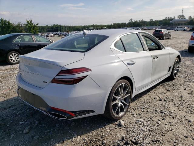 KMTG54TE7NU081580 - 2022 GENESIS G70 BASE WHITE photo 4