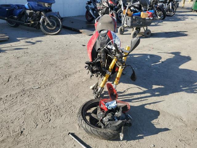 WB30G1107KR857421 - 2019 BMW G310 R RED photo 2