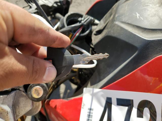 WB30G1107KR857421 - 2019 BMW G310 R RED photo 8